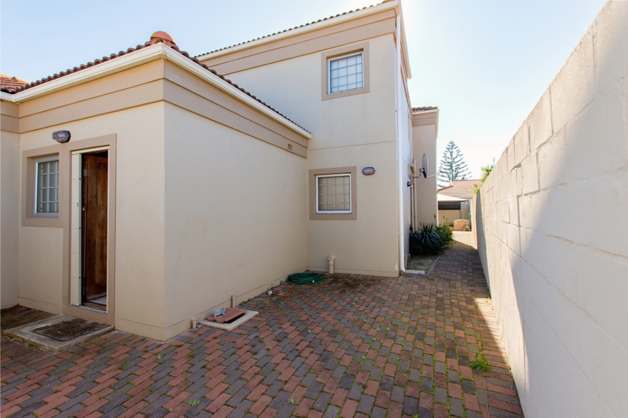 4 Bedroom Property for Sale in Port Owen Western Cape